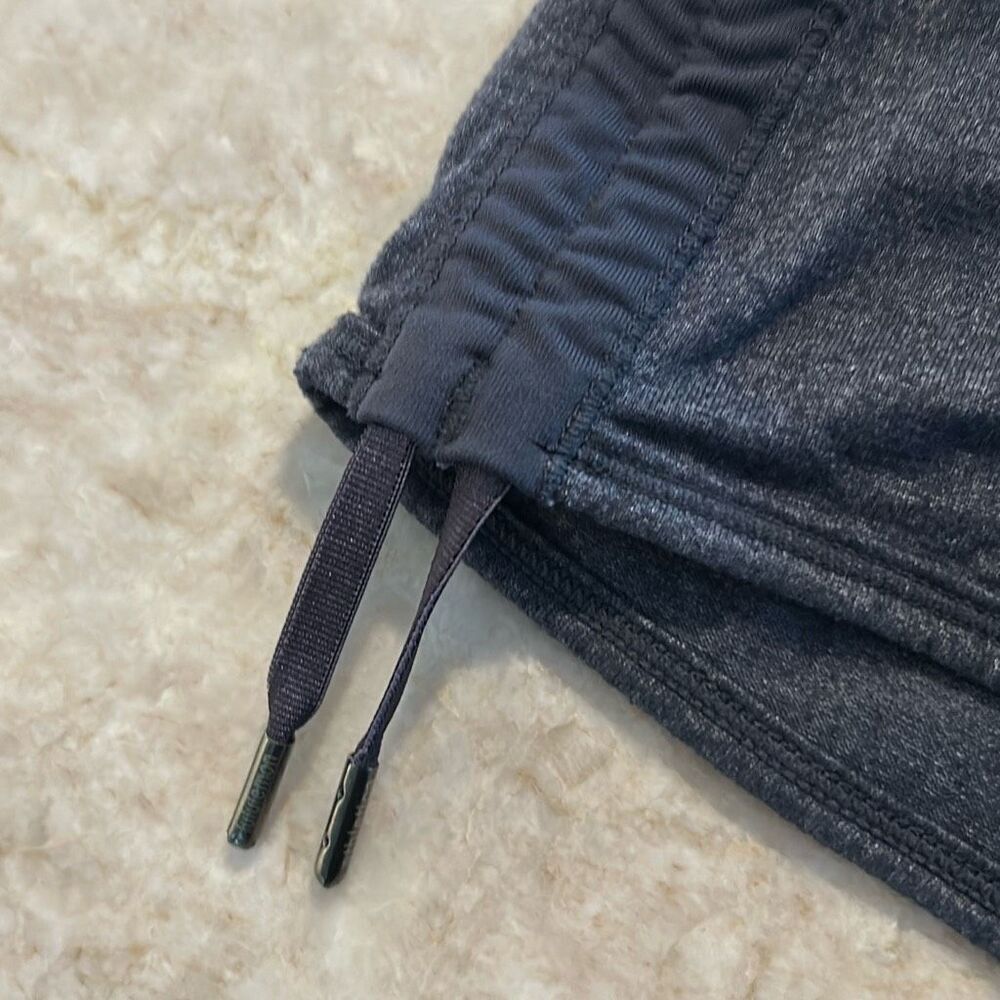 LULULEMON Running Short - Picture 2 of 7